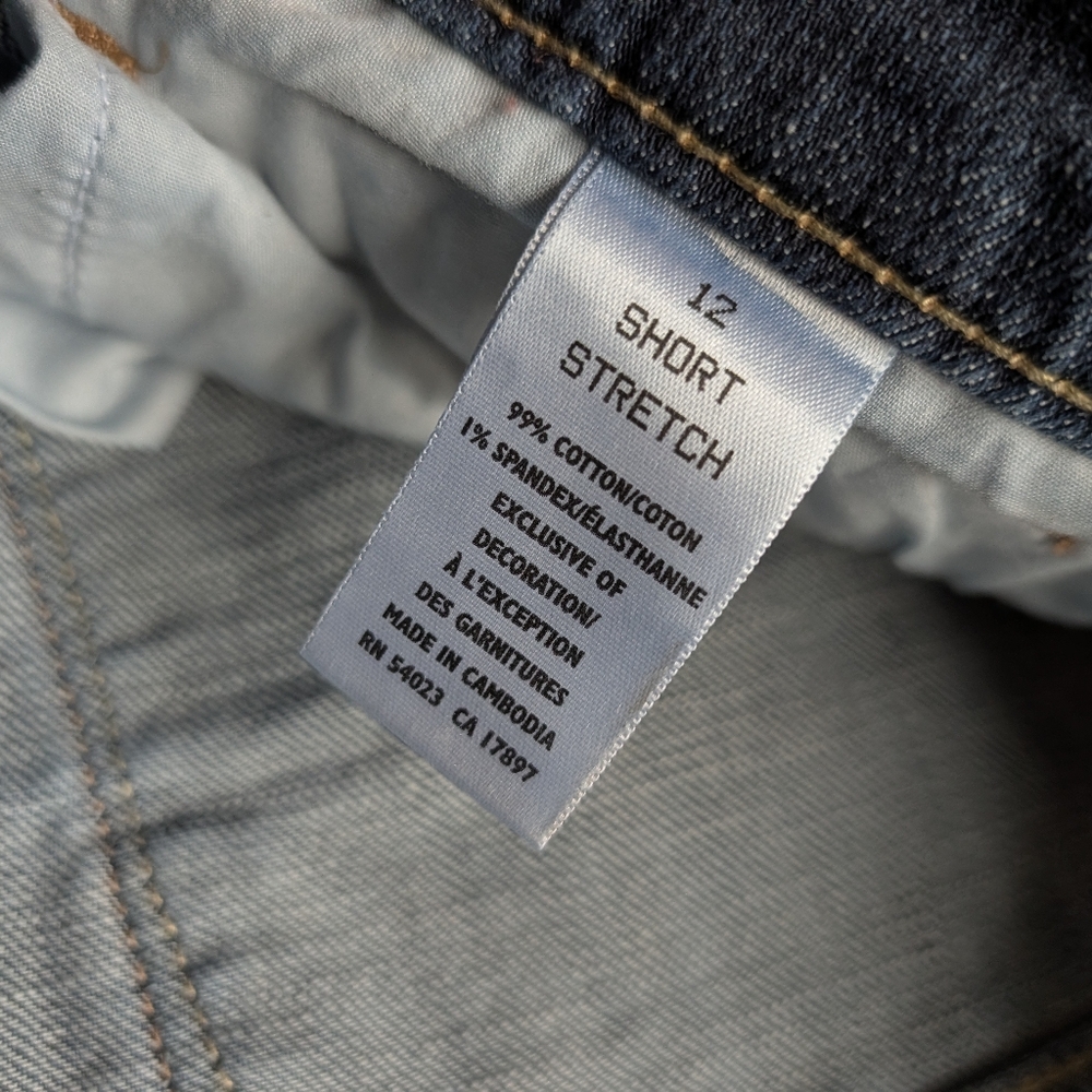 Old Navy The Sweetheart Bootcut Jeans Size 12 Short - Picture 4 of 4